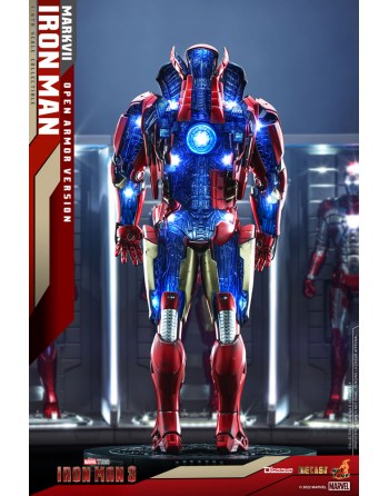 HOT TOYS 1/6 Iron Man 3...